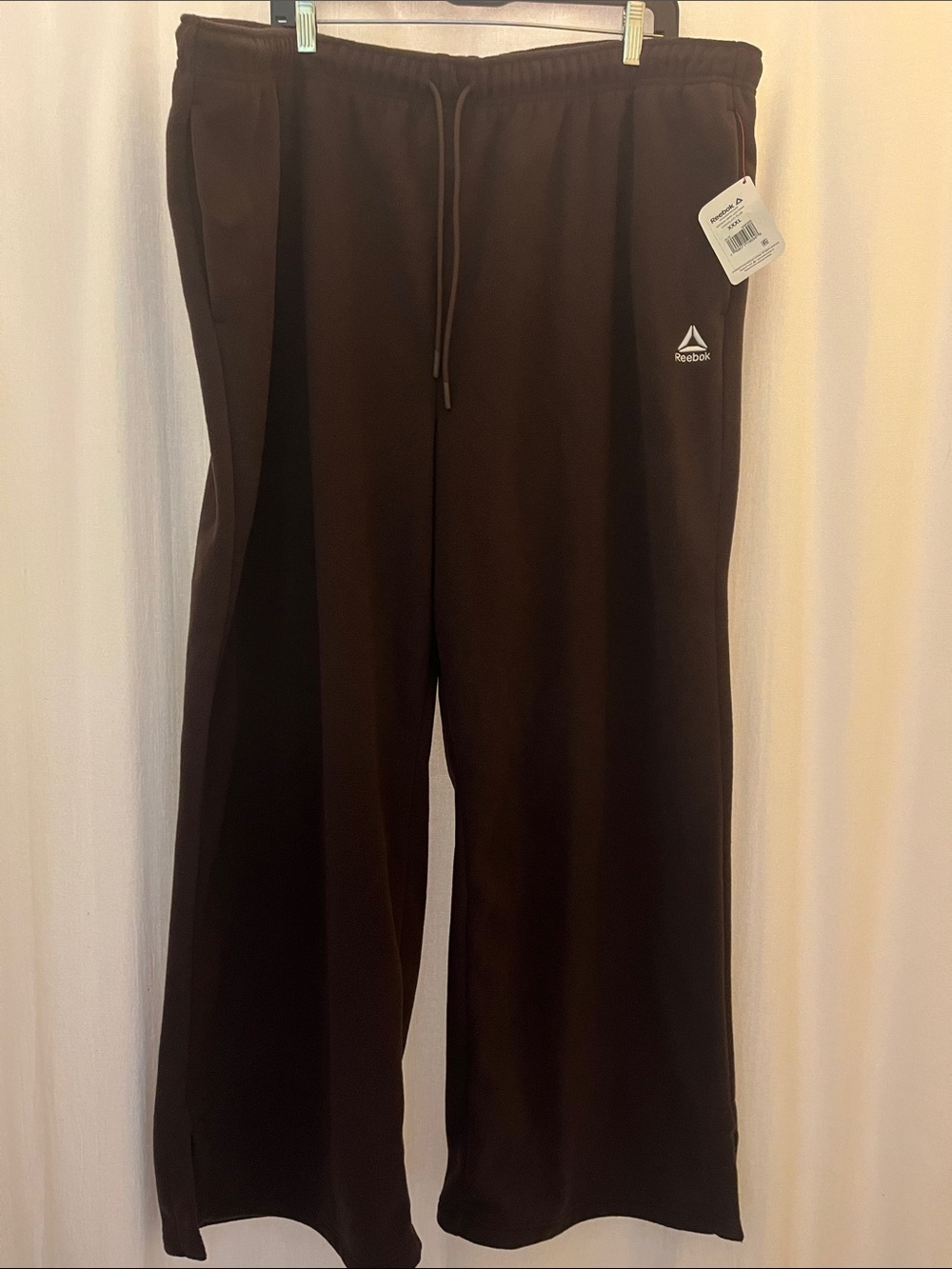 NWT Reebok Women’s XXXL Wide Leg Pant in Dark Brown Fleece.